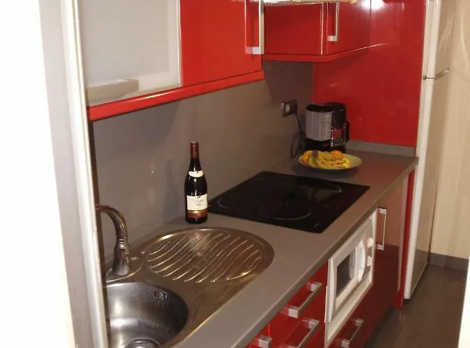 Ground Floor Cristimar With Pool, Wifi, Roofed Balcony, Close To * ארונה