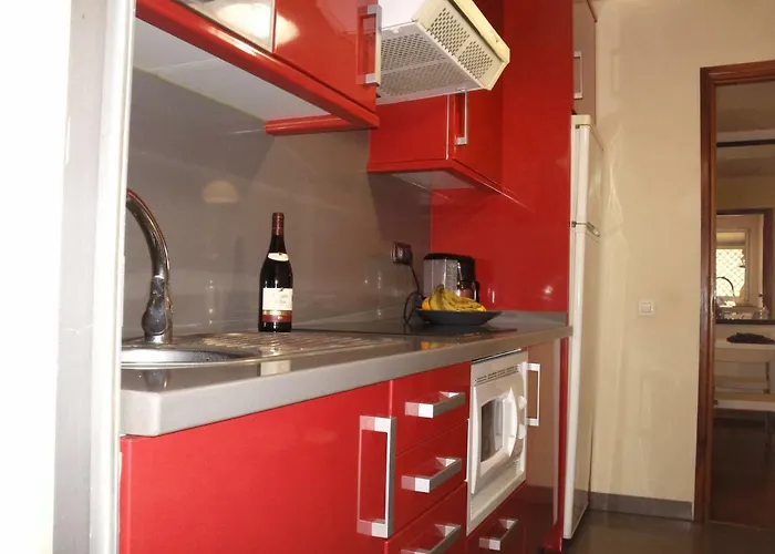 Ground Floor Cristimar With Pool, Wifi, Roofed Balcony, Close To アパート アロナ