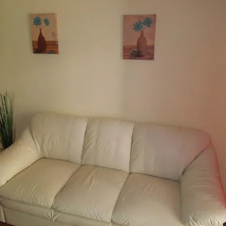 Ground Floor Cristimar With Pool, Wifi, Roofed Balcony, Close To